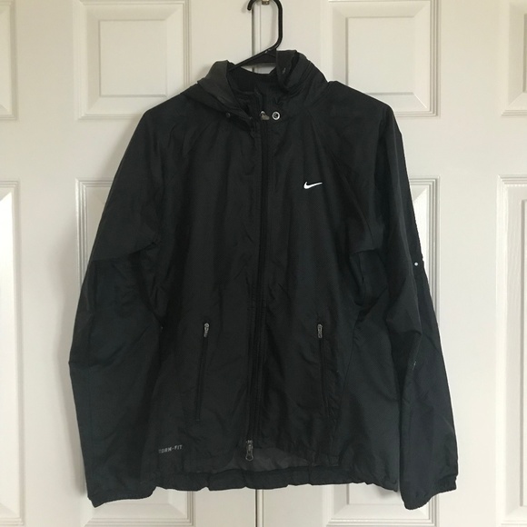 nike storm fit jacket with hood